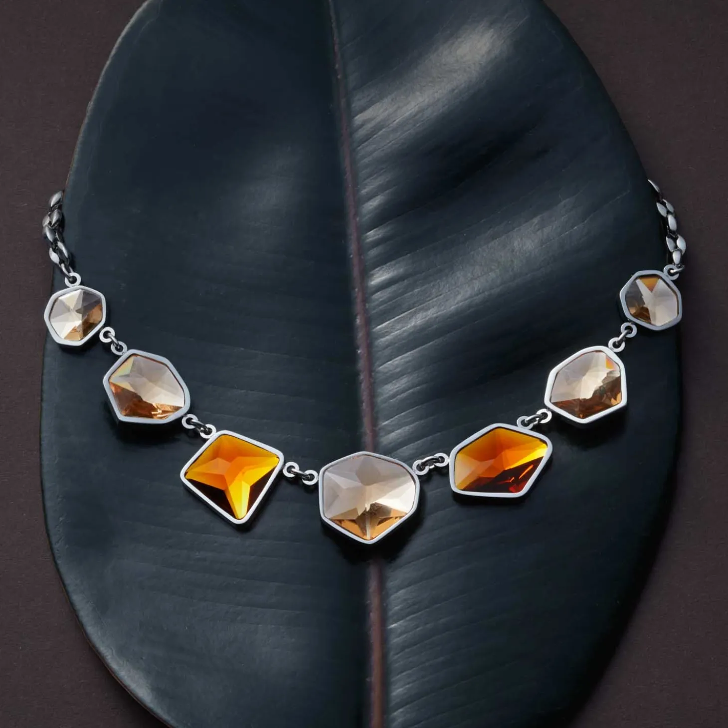 Halskette CAPRINA 42 cm