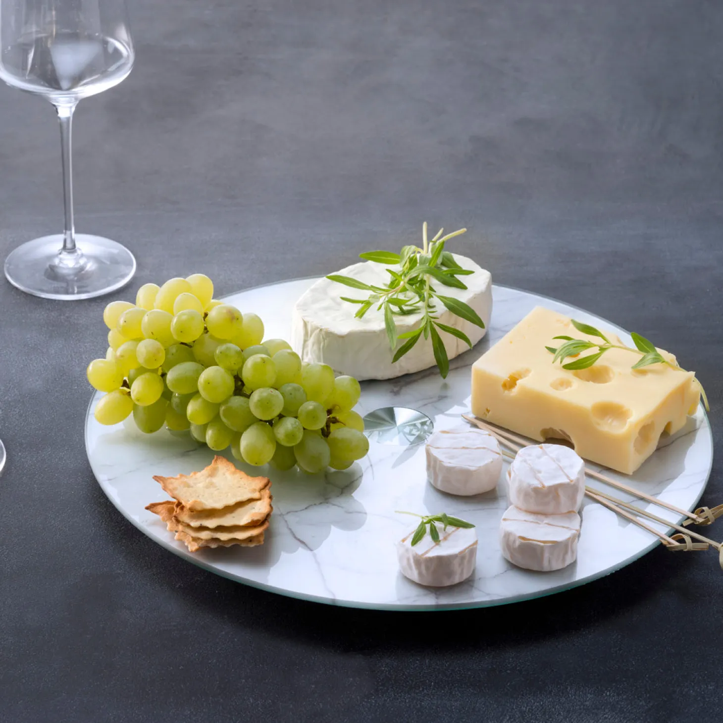 Servierplatte TURN 33 cm weiß Marmoroptik