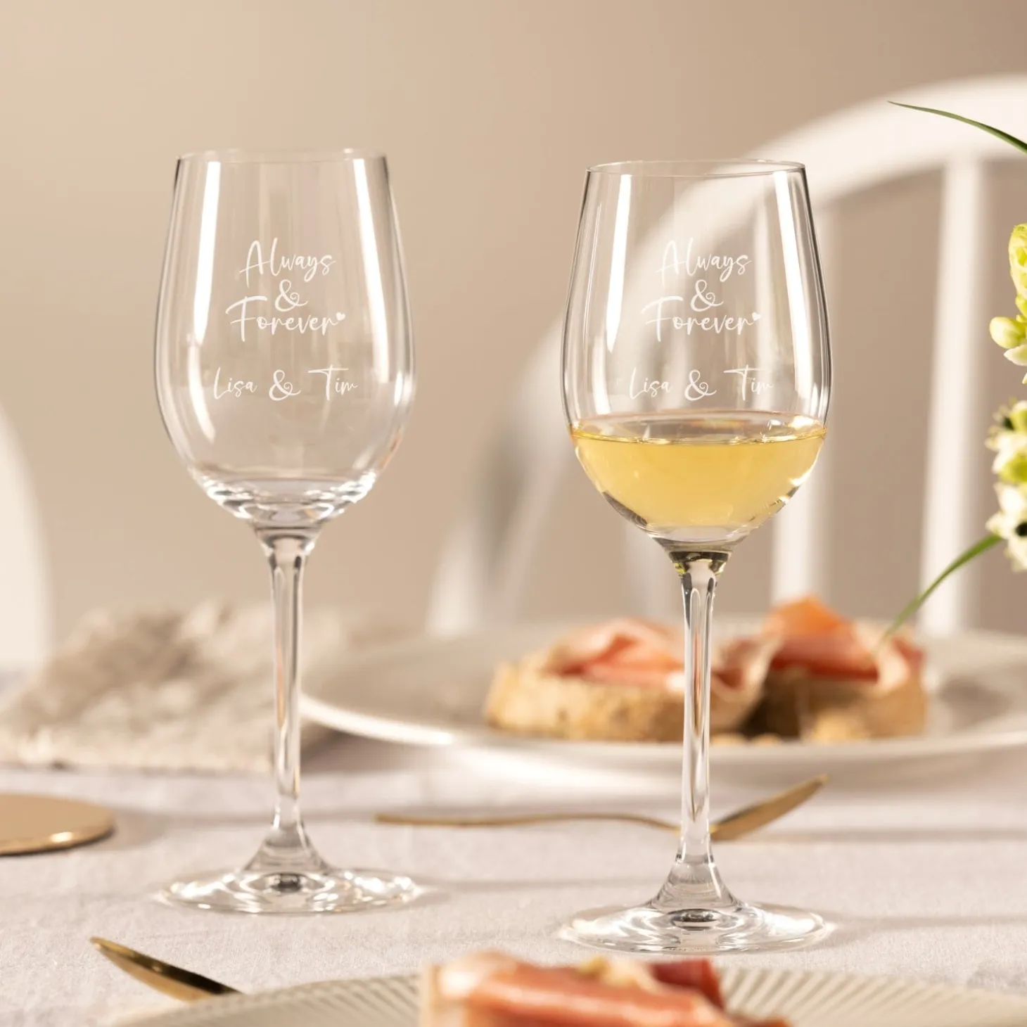 Weißweinglas CIAO+ 300 ml mit persönlicher Gravur